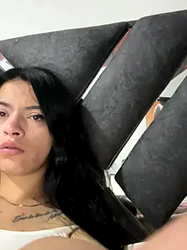 LiaCollings online show from 11-26-25, 11:33