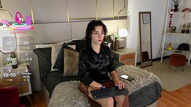 Lina Montclair online show from 03-20-26, 12:21