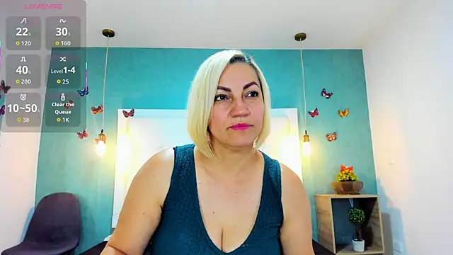 Heidy milf online show from 10-24-25, 08:27