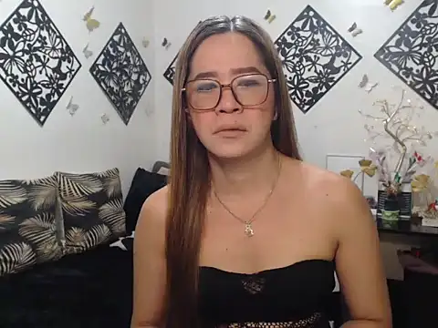 Snapshot of TheMISTRESSx69 chatting on 05-06-26, 10:15 TheMISTRESSx69 online show from 05-06-26, 10:15