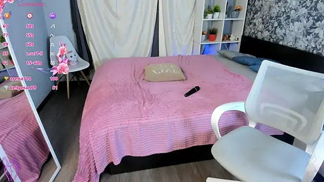 Laila Blarr online show from 04-23-26, 12:40