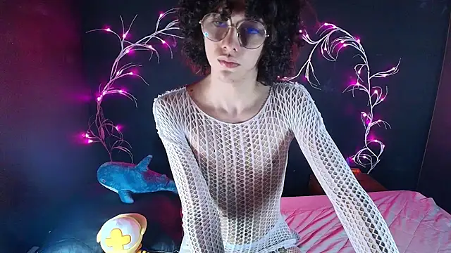 noahxtar online show from 11-14-25, 07:40