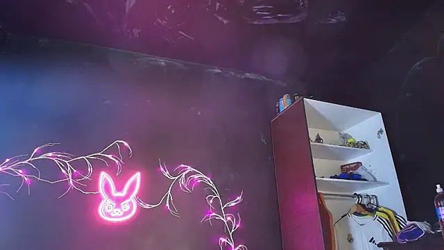 noahxtar online show from 12-16-25, 11:10