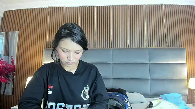 Sophie Calloway online show from 09-22-25, 03:03