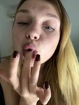 Emaline Fane online show from 02-05-26, 05:50