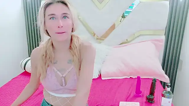 charlotte phaeton online show from 10-29-25, 12:46