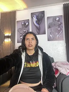 Mia garcia28 online show from 02-02-26, 07:23