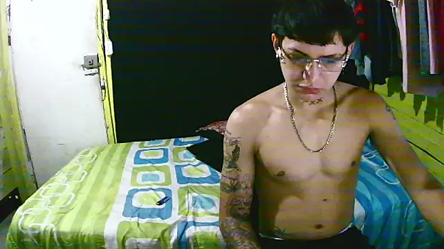 Ebebyjuan online show from 04-26-26, 10:35