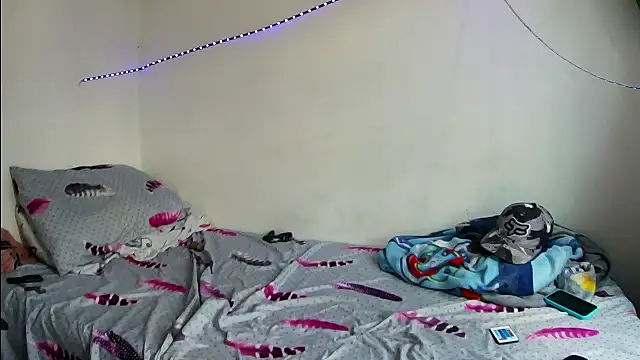 Ebebyjuan online show from 06-22-26, 03:53