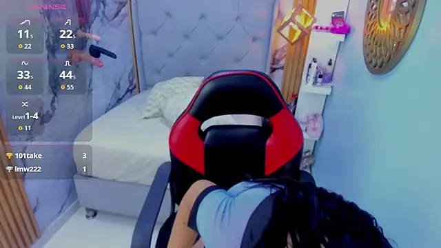 Snapshot of Isisleroy1 chatting on 11-24-25, 03:06 Isisleroy1 online show from 11-24-25, 03:06