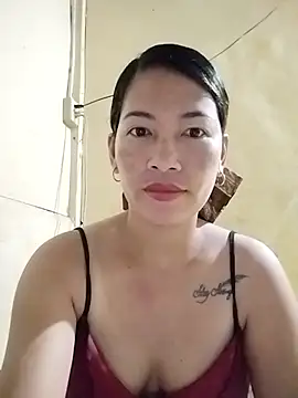 wildxxxGia online show from 09-24-25, 04:10