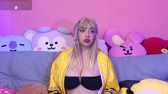 Snapshot of Megumiyang chatting on 10-26-25, 08:42 Megumiyang online show from 10-26-25, 08:42