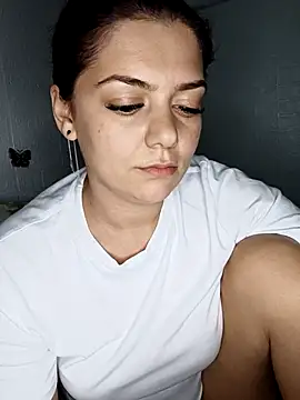 LadyNora online show from 11-12-25, 06:52