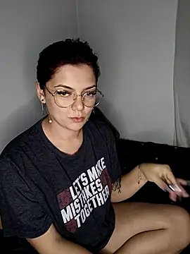 LadyNora online show from 04-03-26, 08:07