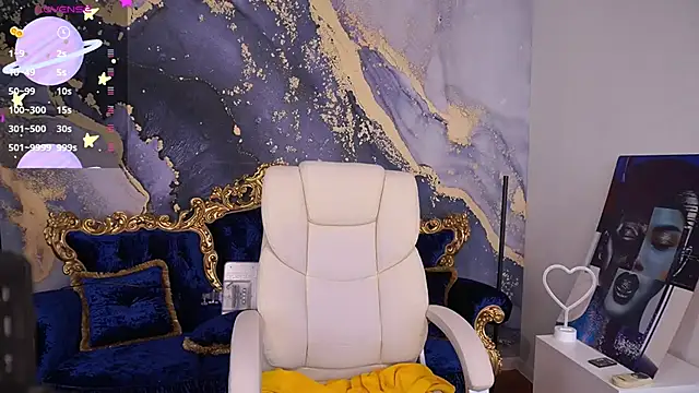 Snapshot of LilElfie chatting on 11-13-25, 08:52 LilElfie online show from 11-13-25, 08:52