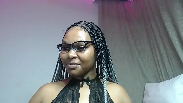 Snapshot of DarrkDeeva68 chatting on 10-26-25, 10:58 DarrkDeeva68 online show from 10-26-25, 10:58