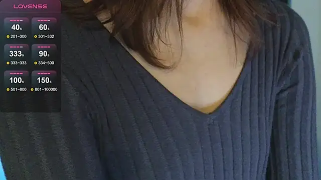 Snapshot of DebiHenks chatting on 11-09-25, 05:11 DebiHenks online show from 11-09-25, 05:11