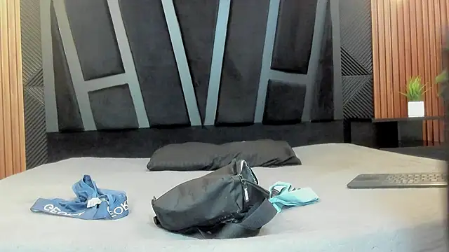 Snapshot of marco_garciia_ chatting on 11-13-25, 11:14 marco garciia online show from 11-13-25, 11:14