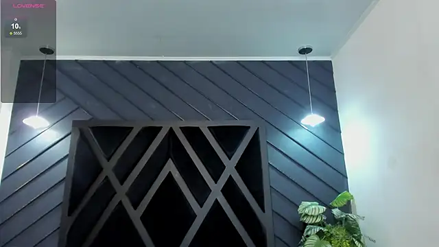 Snapshot of marco_garciia_ chatting on 11-22-25, 11:15 marco garciia online show from 11-22-25, 11:15