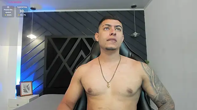 marco garciia  online show from 12-17-25, 11:22