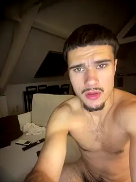 Snapshot of los_freaky chatting on 10-13-25, 06:52 los freaky online show from 10-13-25, 06:52