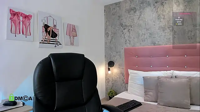 Snapshot of brithanycollins chatting on 09-10-25, 12:38 brithanycollins online show from 09-10-25, 12:38