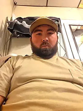 Snapshot of smallrod_1994 chatting on 10-27-25, 07:18 smallrod 1994 online show from 10-27-25, 07:18