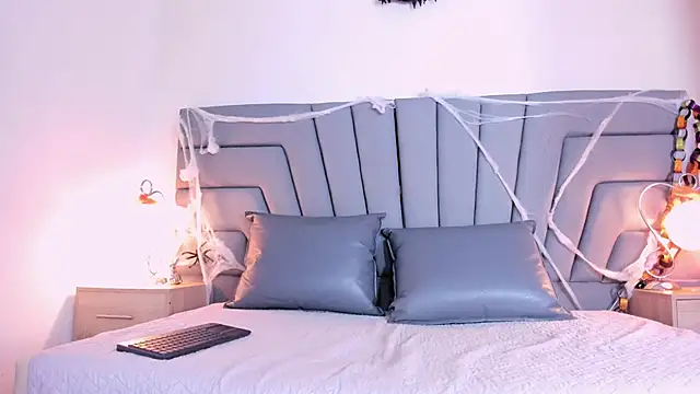 Snapshot of Maia_520 chatting on 11-05-25, 07:03 Maia 520 online show from 11-05-25, 07:03