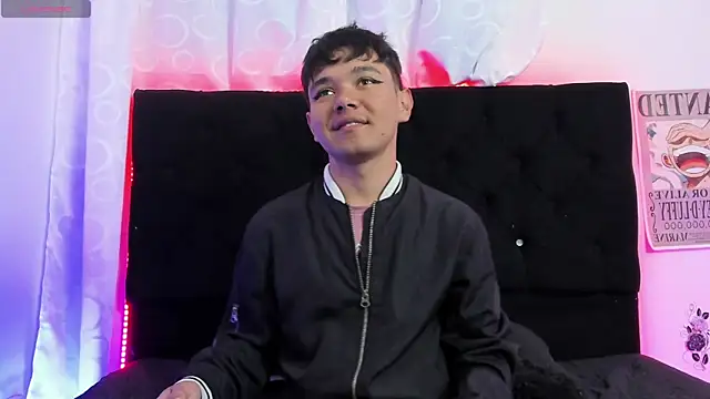 Snapshot of kody_sexy chatting on 10-13-25, 11:32 kody sexy online show from 10-13-25, 11:32