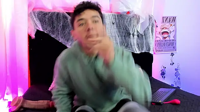 Snapshot of kody_sexy chatting on 10-27-25, 12:42 kody sexy online show from 10-27-25, 12:42