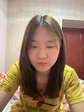 Snapshot of CoCo-s chatting on 09-14-25, 05:23 CoCo-s online show from 09-14-25, 05:23