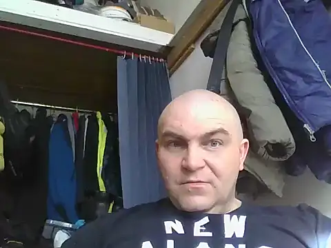 Snapshot of habartek85 chatting on 03-06-26, 12:12 habartek85 online show from 03-06-26, 12:12