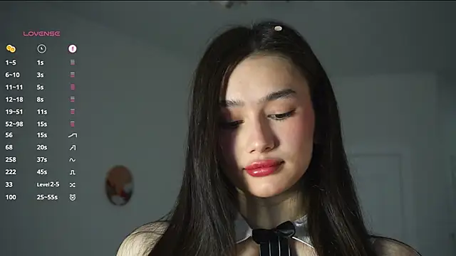 ViolaVow online show from 10-14-25, 04:35