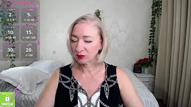 hunters woman online show from 11-09-25, 02:04