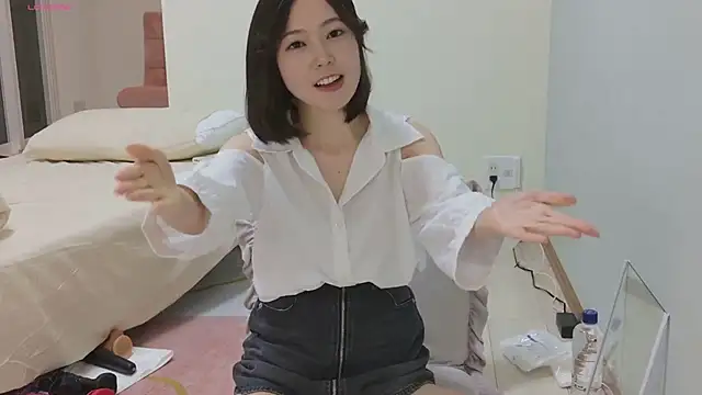 tsumugi 0721 online show from 11-12-25, 11:21