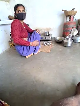 RAYI Queen 3 online show from 12-23-25, 04:32