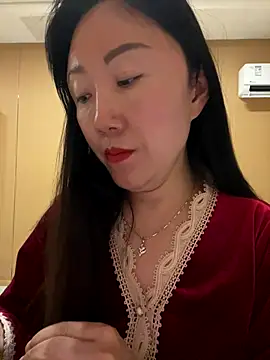 xiaomei-11 online show from 10-22-25, 12:27