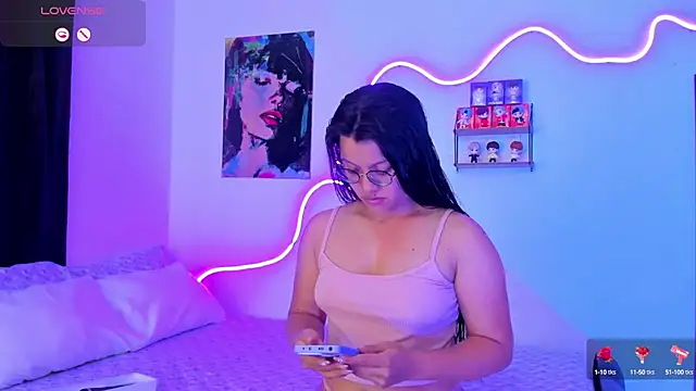 Snapshot of Dilan_and_Mia chatting on 10-04-25, 05:33 Dilan and Mia online show from 10-04-25, 05:33