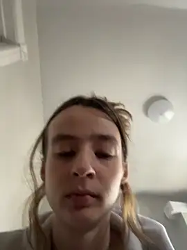 SeccySerena online show from 01-11-26, 08:03