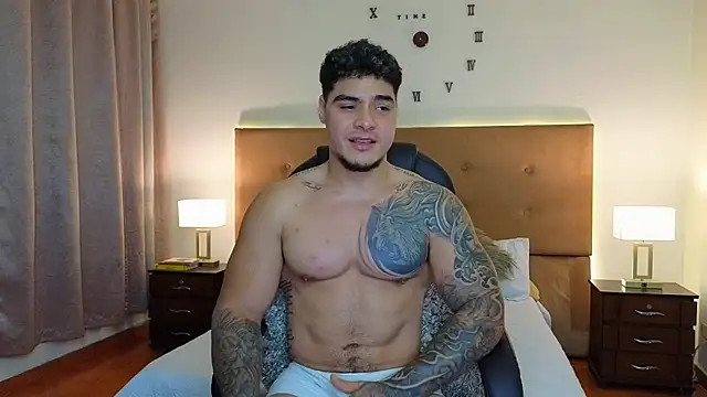 Steven Velez online show from 04-21-26, 01:42