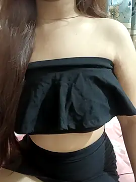 loving candy online show from 10-25-25, 05:40