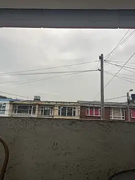 Sallem Pink online show from 04-16-26, 11:11