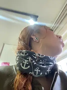 Sallem Pink online show from 04-24-26, 11:23