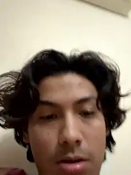 Snapshot of EmilianoPerex chatting on 01-05-26, 07:06 EmilianoPerex online show from 01-05-26, 07:06