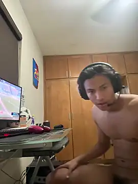 Snapshot of EmilianoPerex chatting on 04-01-26, 05:21 EmilianoPerex online show from 04-01-26, 05:21