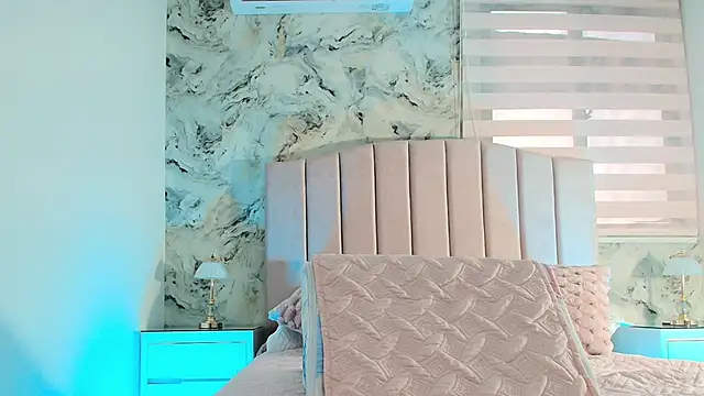 cataleya ebony  online show from 11-12-25, 07:13