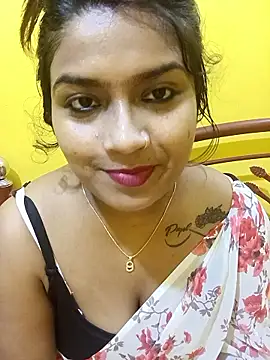 Snapshot of Naughty-Chaaya chatting on 09-27-25, 06:13 Naughty-Chaaya online show from 09-27-25, 06:13