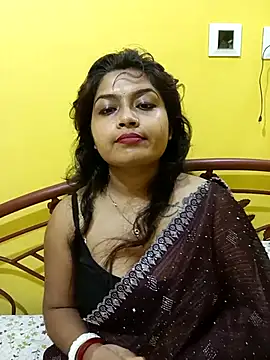 Snapshot of Naughty-Chaaya chatting on 10-12-25, 05:23 Naughty-Chaaya online show from 10-12-25, 05:23