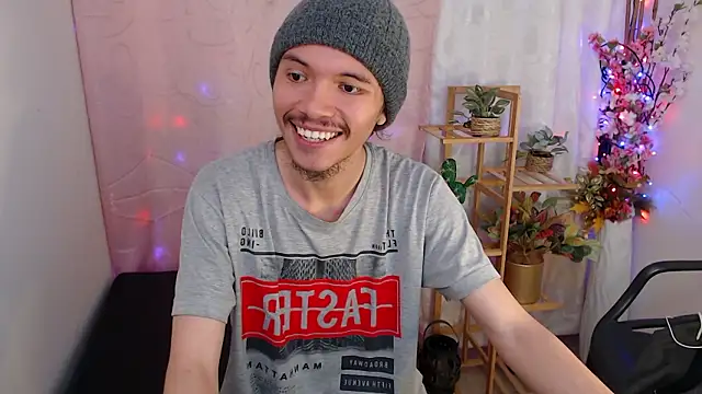 Xoxo Smiles online show from 01-13-26, 03:06