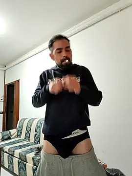 Nonsoilmionome89 online show from 04-15-26, 06:37